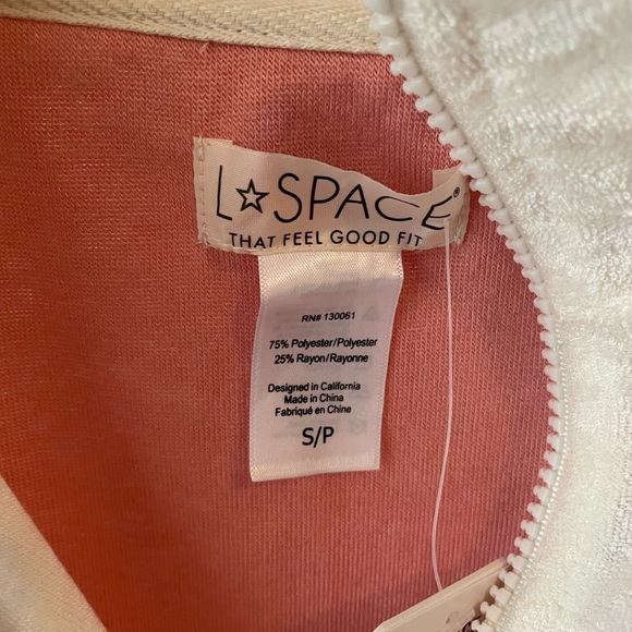 NWT l*space L* Best Life Pullover Half Zip Terry Cloth Available in SP & M - Picture 5 of 7